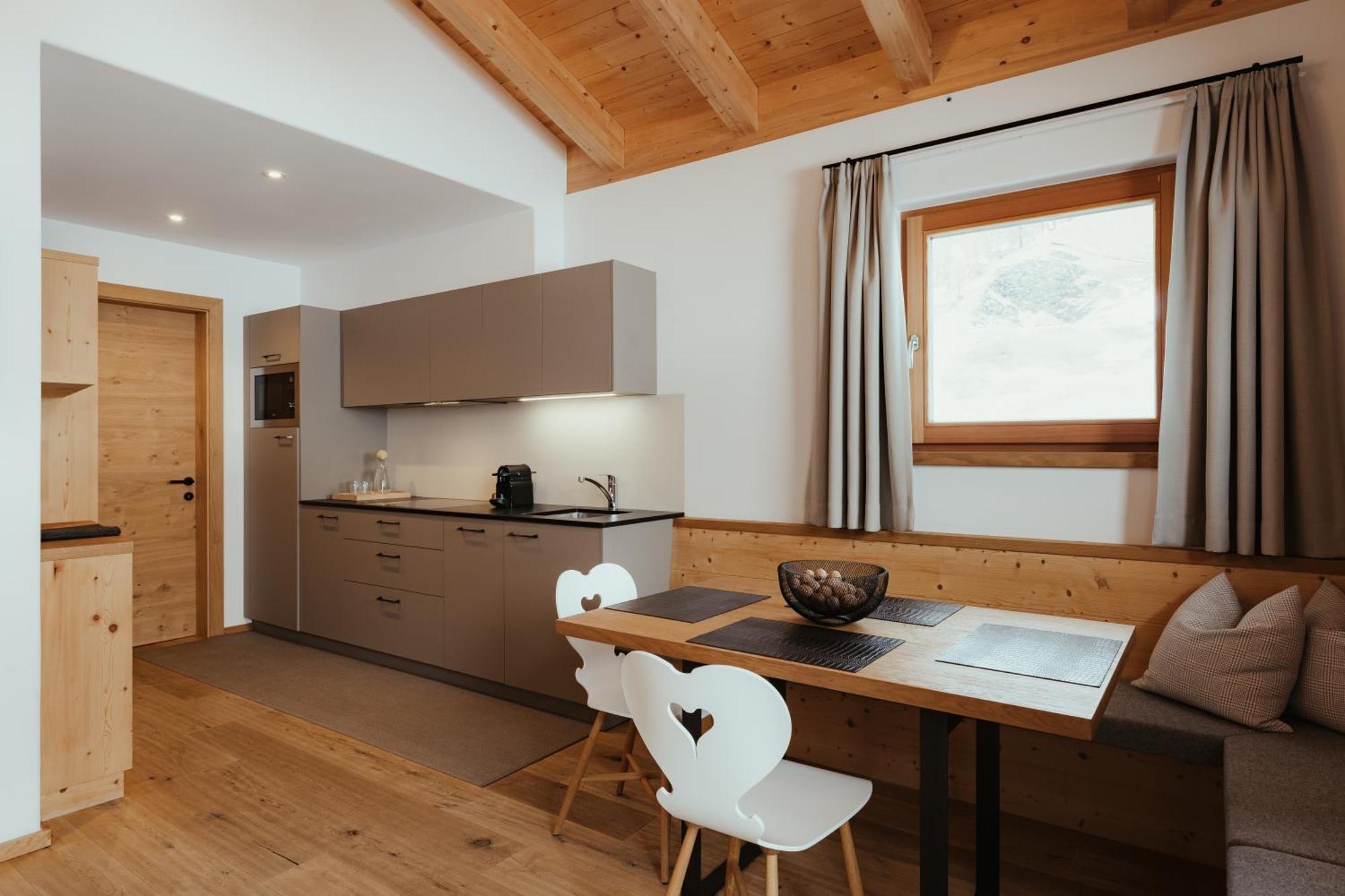 Villa Flora Mountain Lodges San Cassiano  Luaran gambar