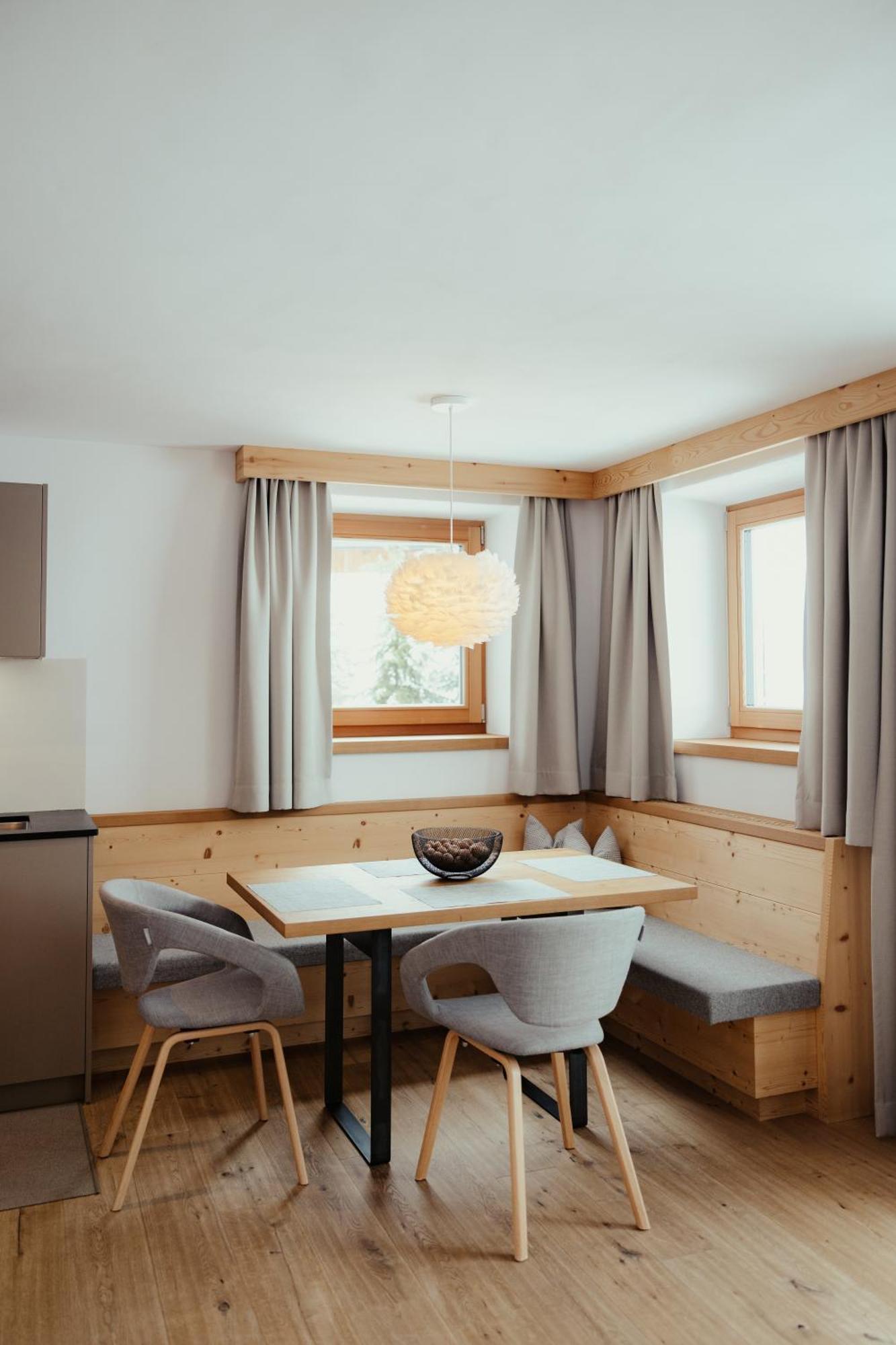 Villa Flora Mountain Lodges San Cassiano  Luaran gambar