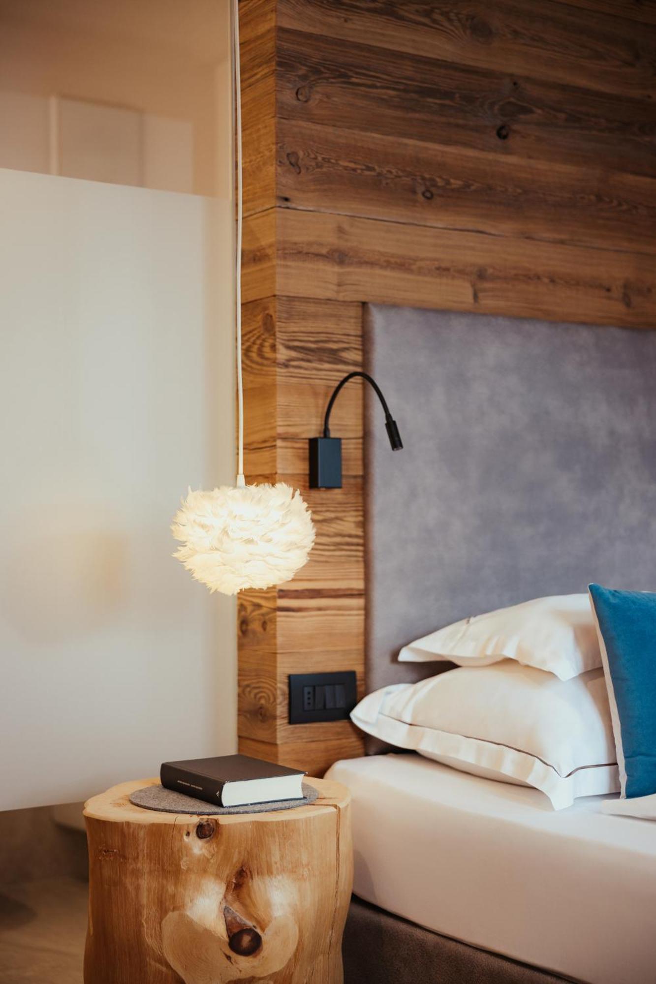 Villa Flora Mountain Lodges San Cassiano  Luaran gambar