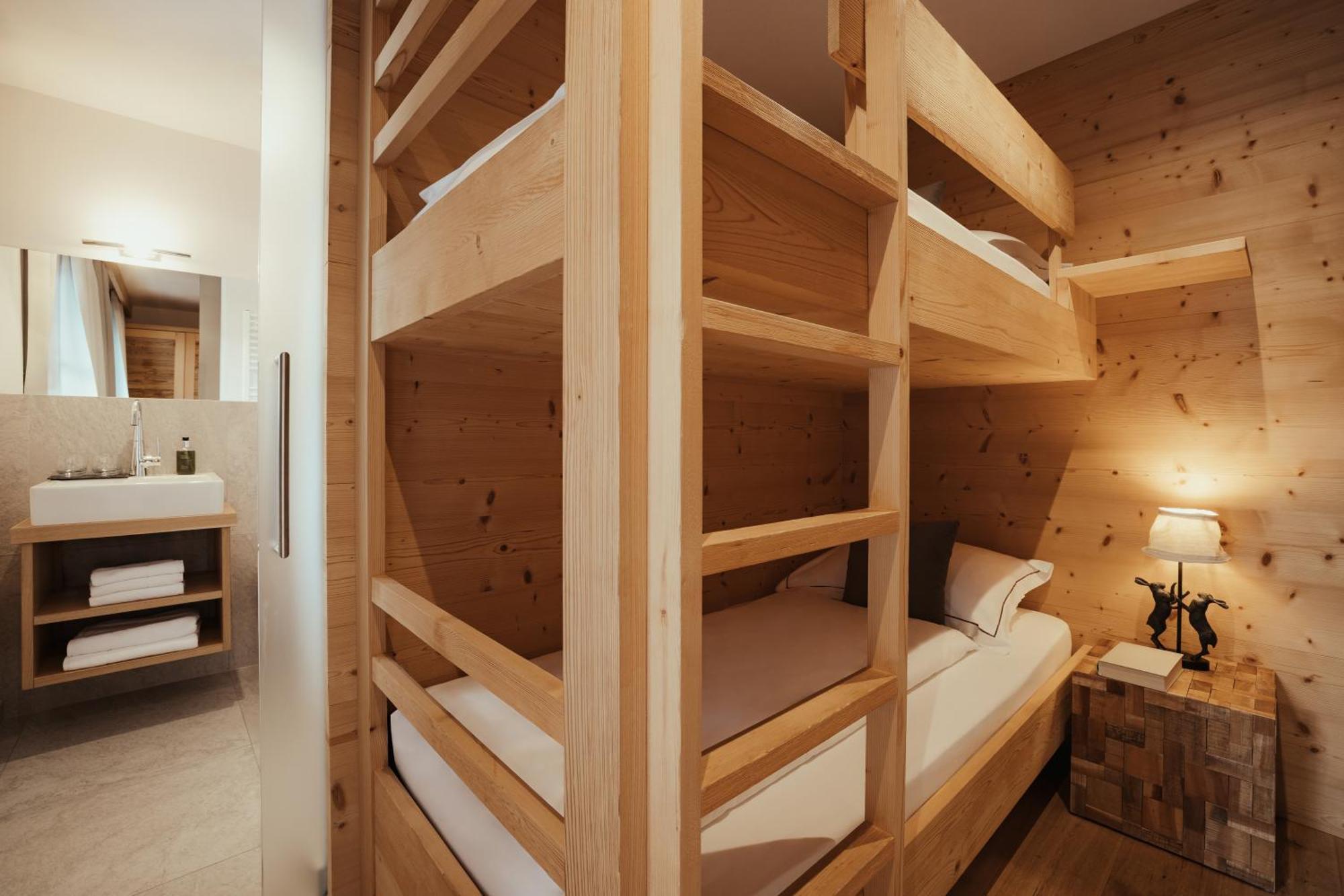 Villa Flora Mountain Lodges San Cassiano  Luaran gambar