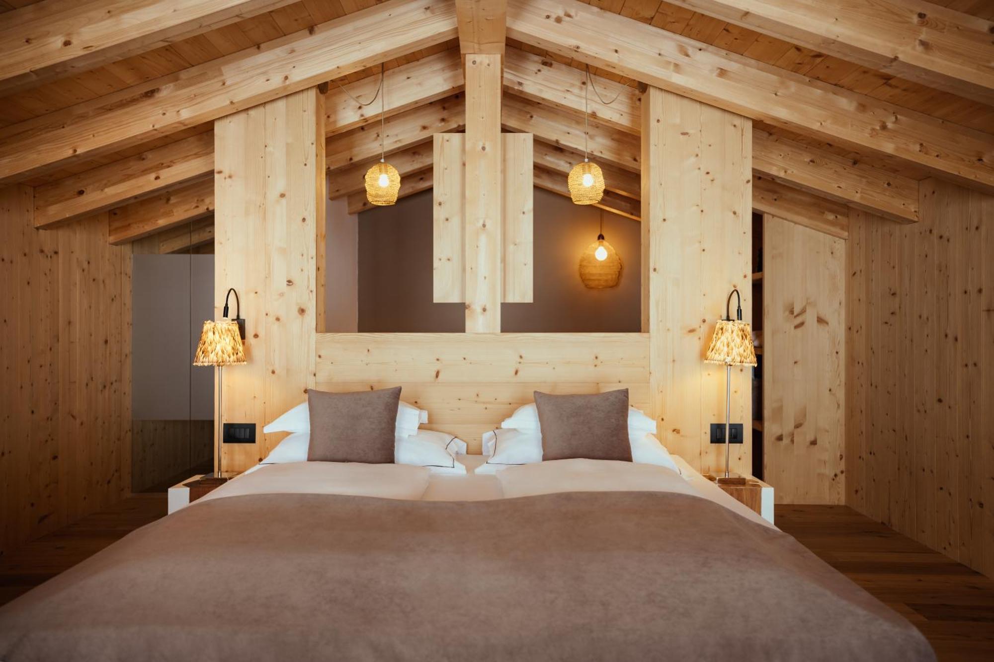 Villa Flora Mountain Lodges San Cassiano  Luaran gambar