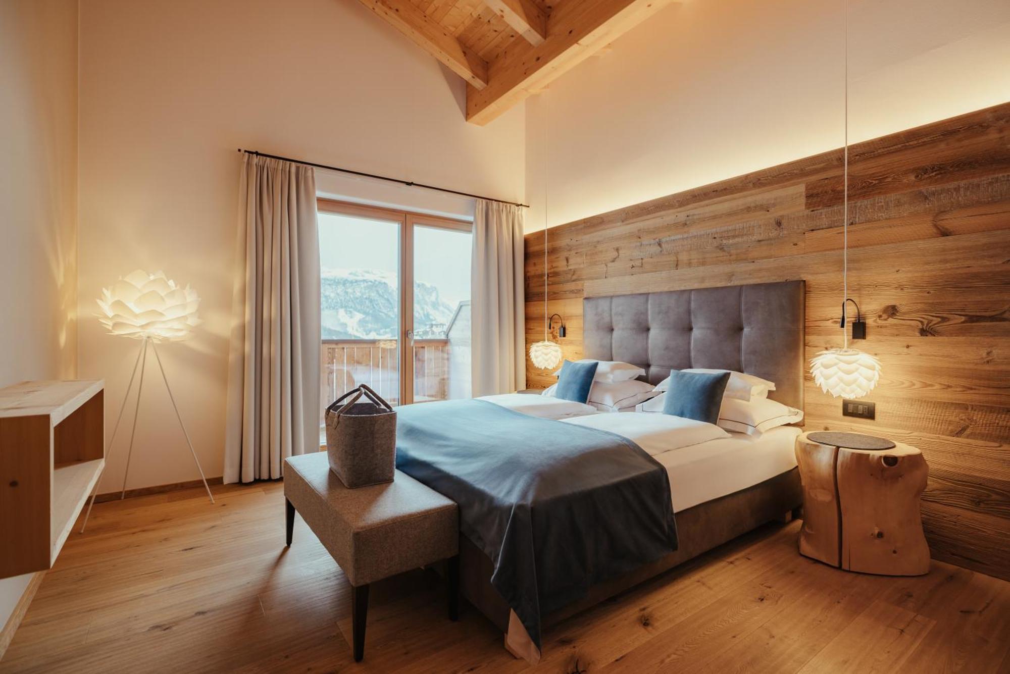 Villa Flora Mountain Lodges San Cassiano  Luaran gambar
