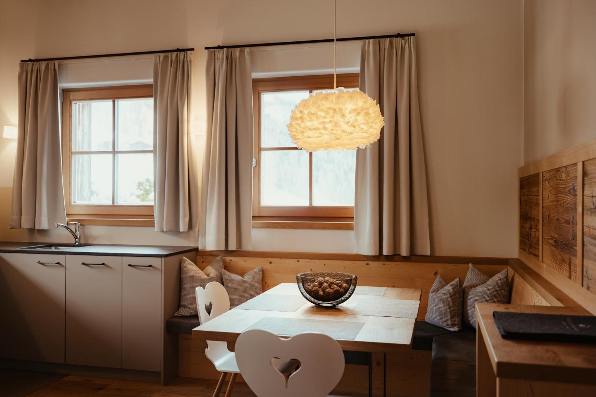 Villa Flora Mountain Lodges San Cassiano  Luaran gambar